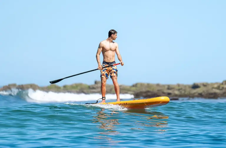 Ako vybrať paddleboard? Kompletný návod pre začiatočníkov aj pokročilých
